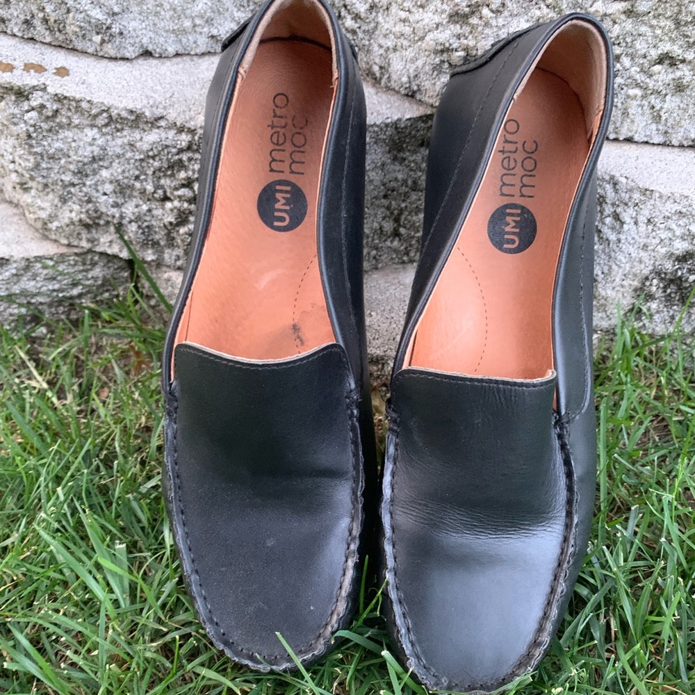 Moccasins - Uni Metro Moc- NWOT